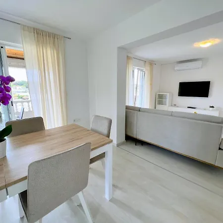 Stel Mar Daire Palit